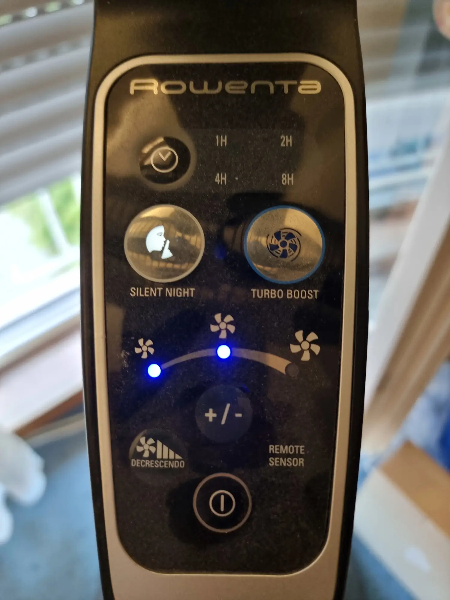 Ventilator panel indicating it#s in silent mode, low speed and medium speed.